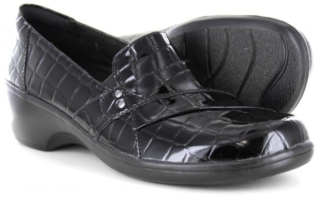 clarks may marigold black croc
