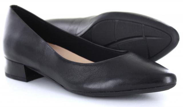 easy spirit non slip shoes