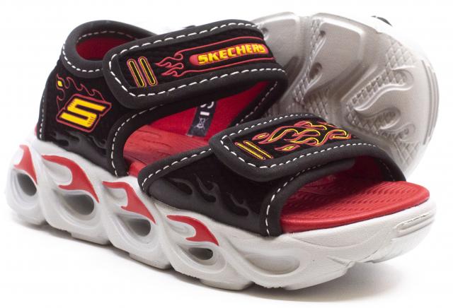flo skechers