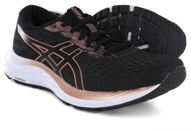 wide sneakers canada