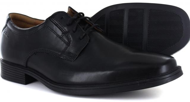 clarks tilden plain black